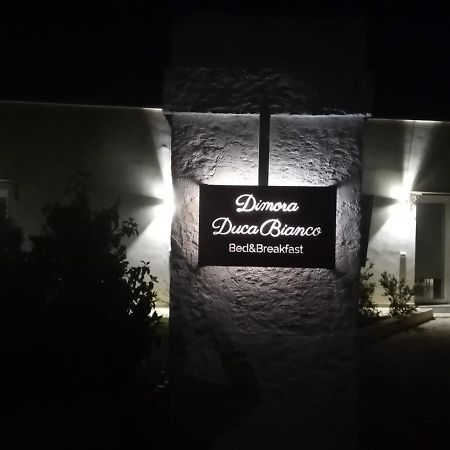 לינה וארוחת בוקר מונופולי Dimora Ducabianco מראה חיצוני תמונה